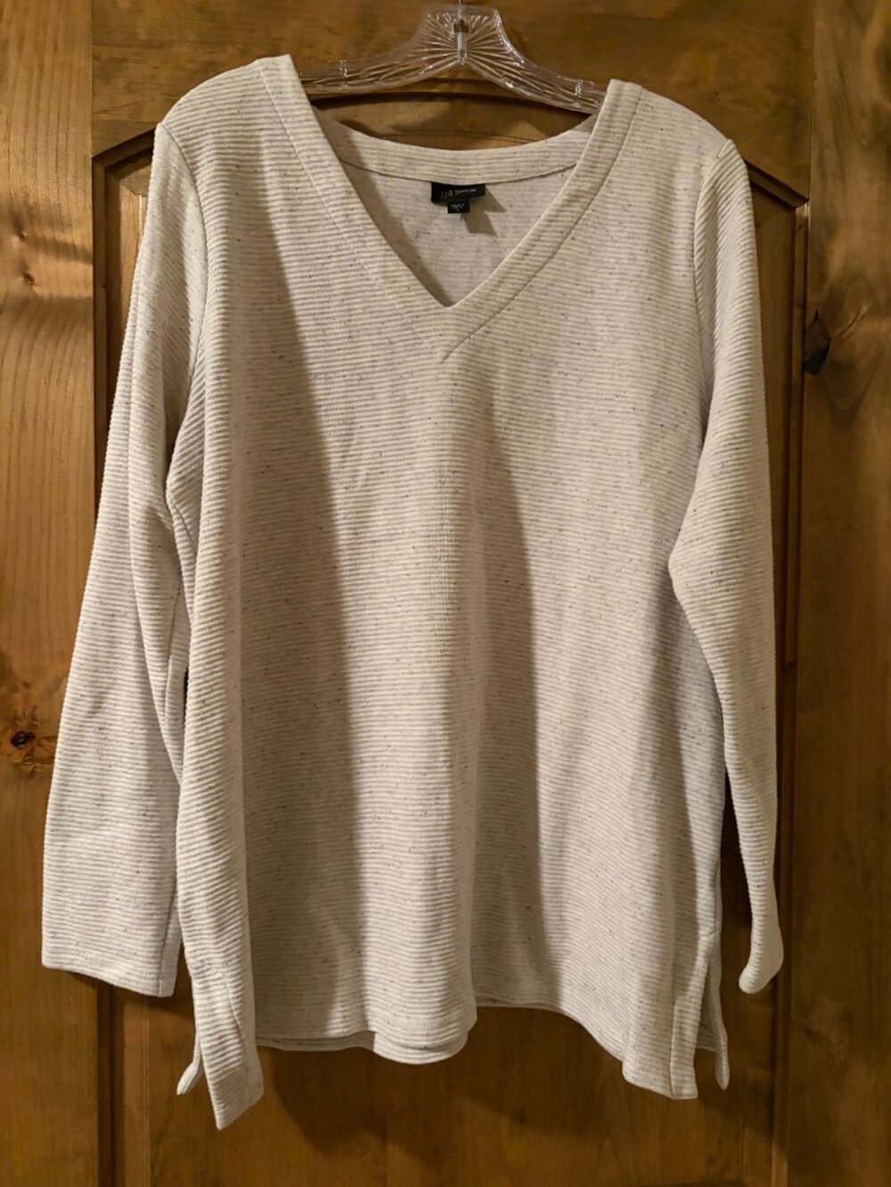 J Jill Wearever Collection Size large v neck color is wheat